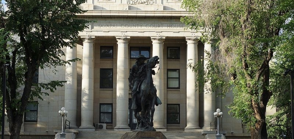 2013,_Yavapai_County_Court_House_-_panoramio.jpg